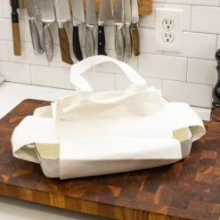 Wilton Casserole Carrier -Kitchen Supplies Store image 1369