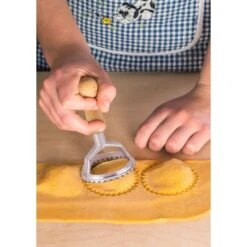 Round Ravioli Stamp -Kitchen Supplies Store image 1426