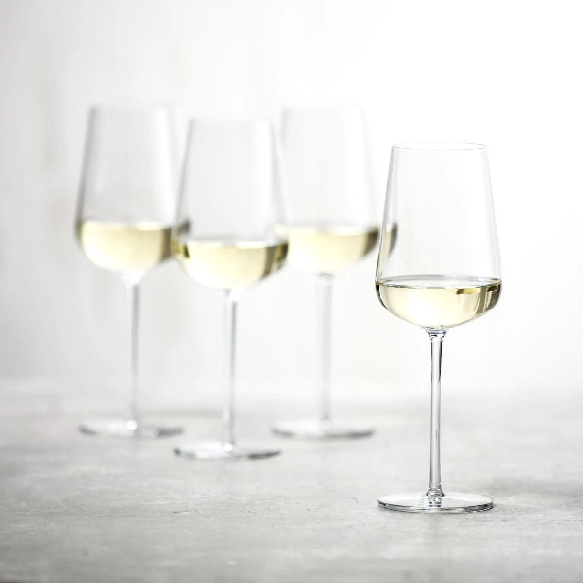 White Wine Glass (Sauvignon) 4 White Wine Glass (Sauvignon) - Image 2