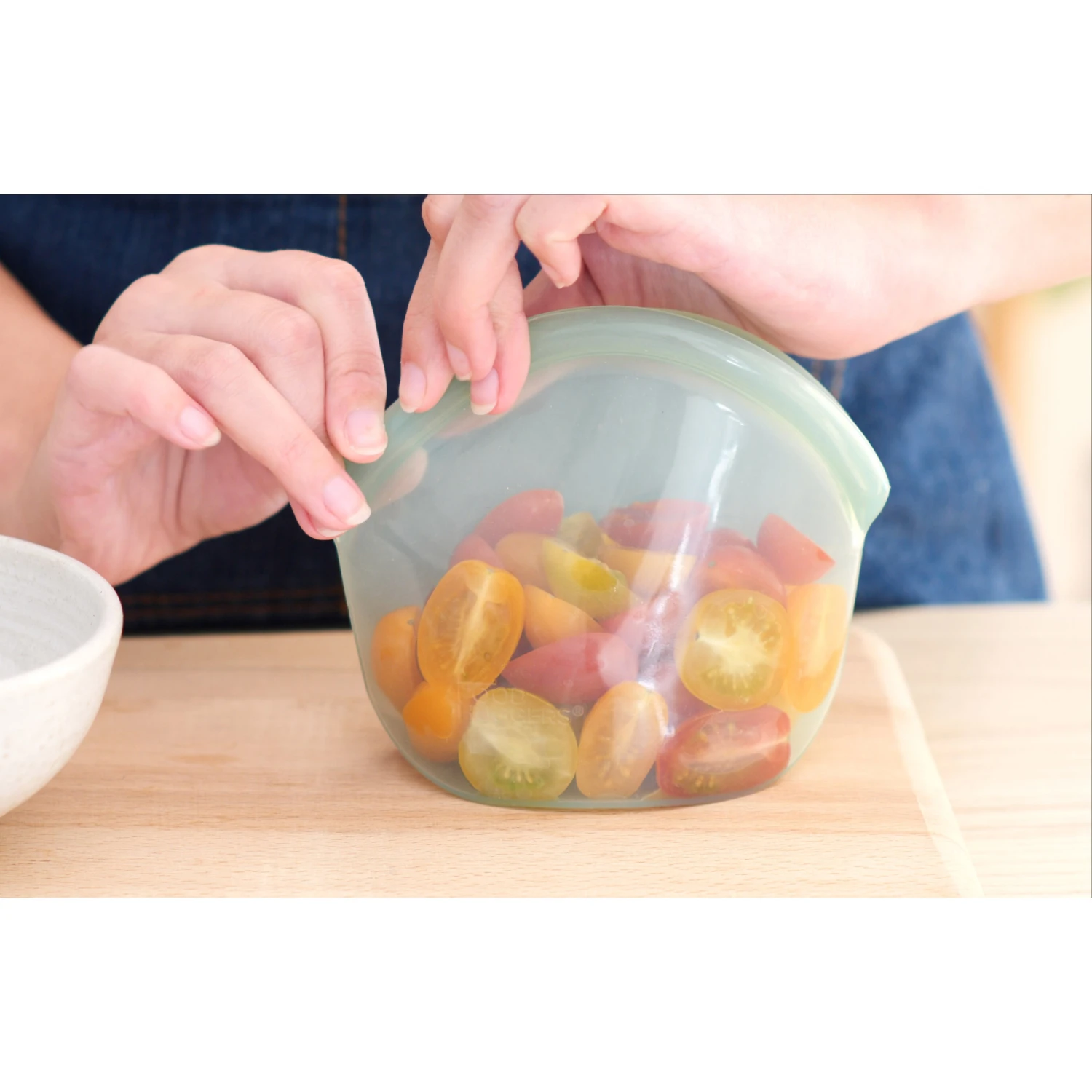 13oz Juniper Food Hugger Storage Bag 7 13oz Juniper Food Hugger Storage Bag - Image 5