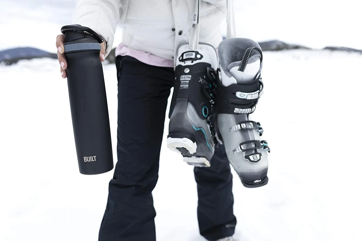 24 Oz Matte Black Water Bottle 4 24 Oz Matte Black Water Bottle - Image 2