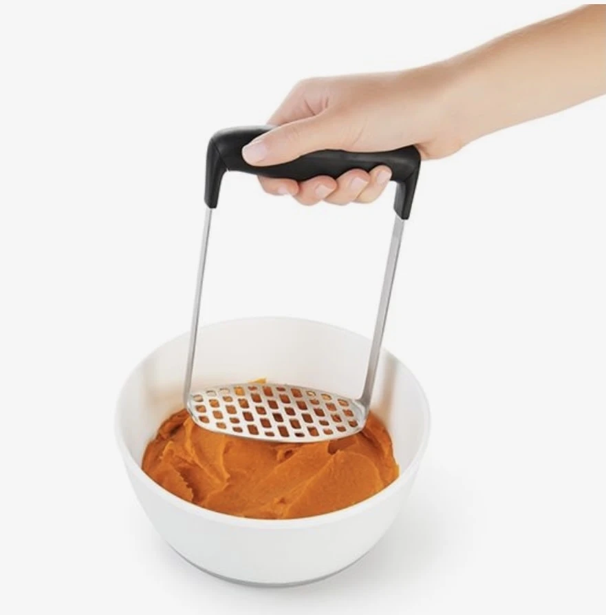Oxo Good Grips Smooth Potato Masher 5 Oxo Good Grips Smooth Potato Masher - Image 3